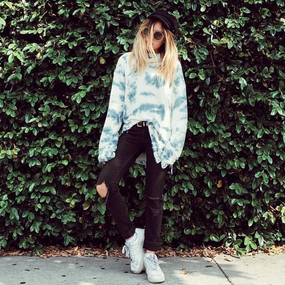 Blue Life Sweaters - Blue Life Cozy Beach Jumper Sweater